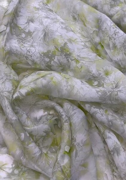 Красивая лёгкая ткань Тенсель батист с узором для пошива одежды