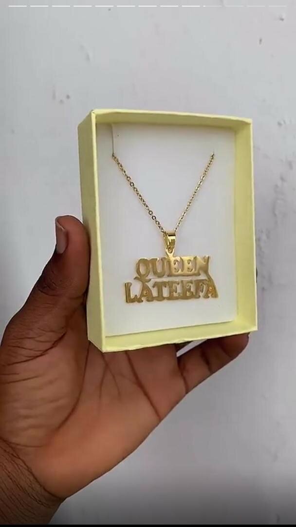 Custom necklace for ladies