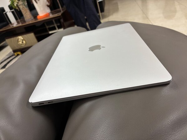 MacBook Air Retina 2020