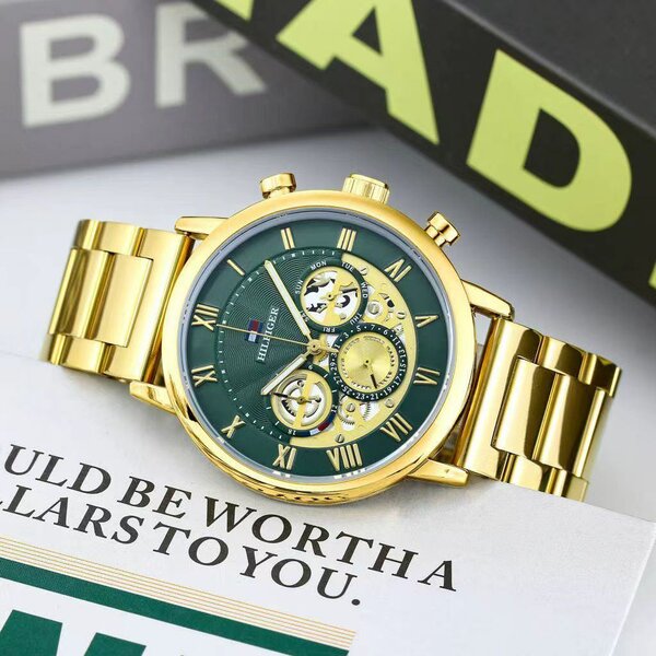 Montre de qualité TOMMY HILFIGER pour grands Hommes