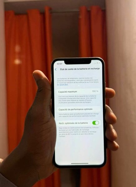 iPhone X 64 Go Argent