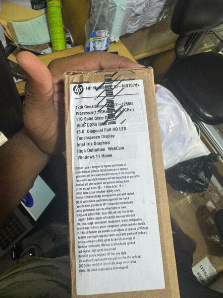 HP 15.6" Laptop i7 1TB SSD