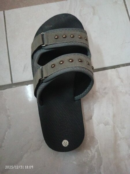 Sandale ZARA à semelle épaisse