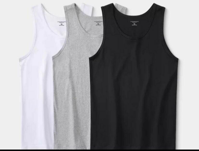 Lot de débardeurs homme