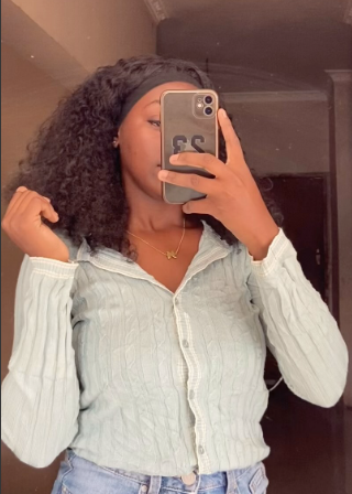  Short knitted Sweater  with buttons in green  size: M