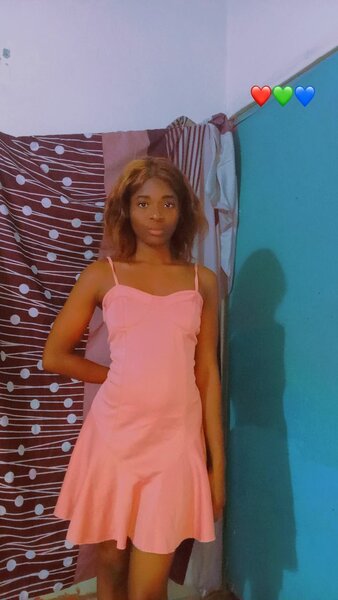 Robe d'été rose élégante