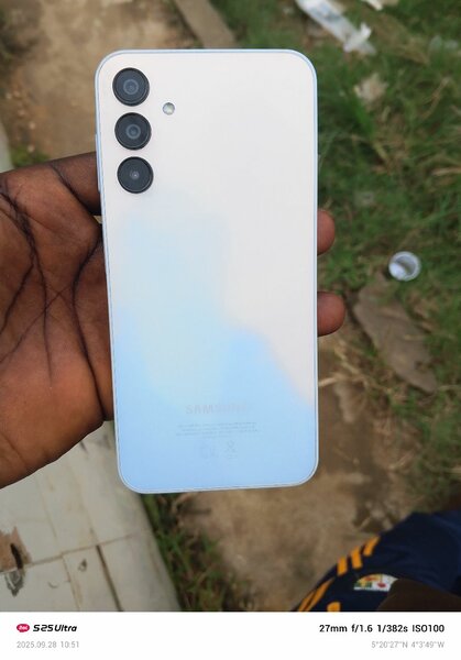 Tecno Spark30c et Samsung A15