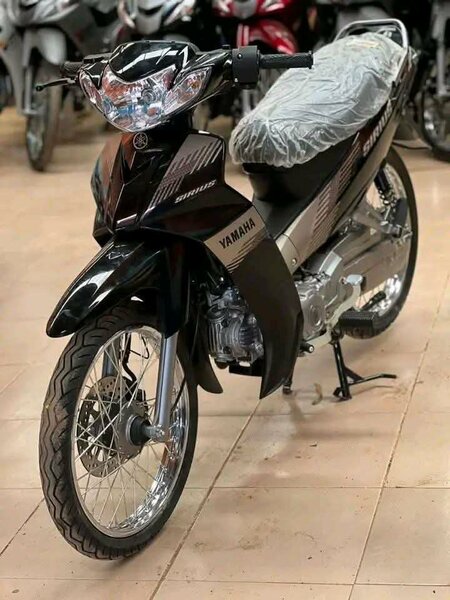 Moto Yamaha élégante et rapide