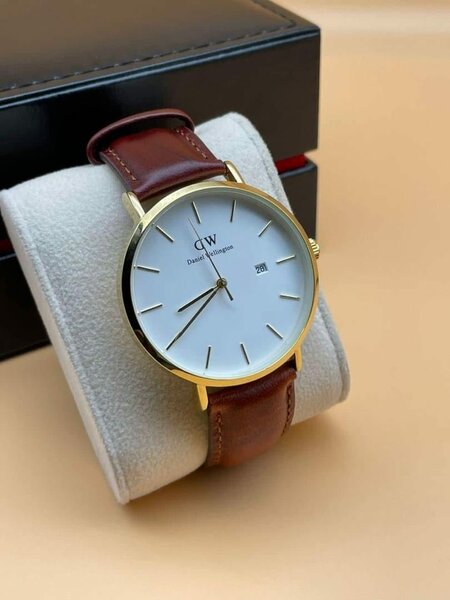 Montre + sac + coffret d'origine