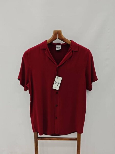 Chemise rouge pour homme