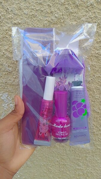 Mini kit beauté violet