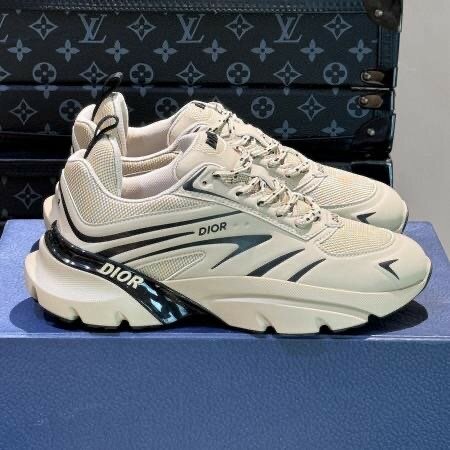 DIOR CLASSIC SNEAKER
