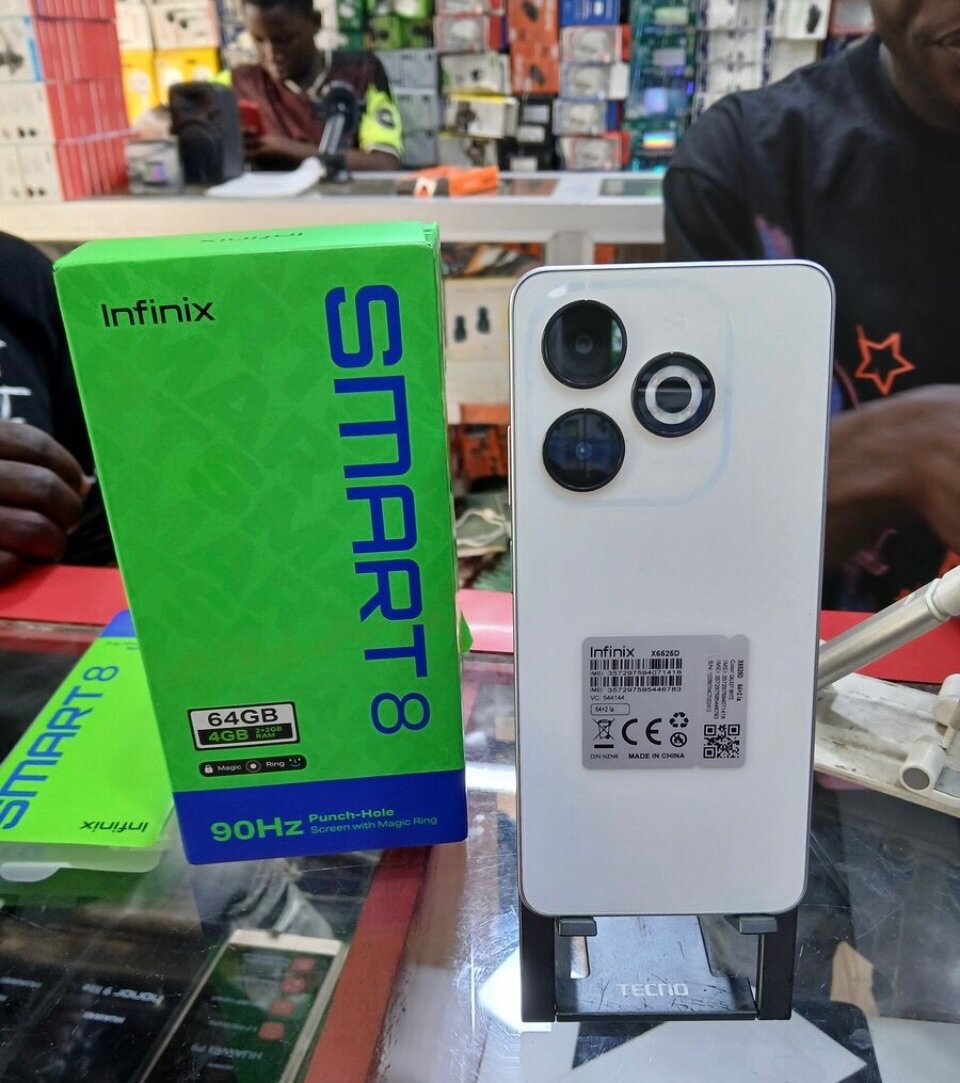 Infinix Smart 8 Téléphone 64Go