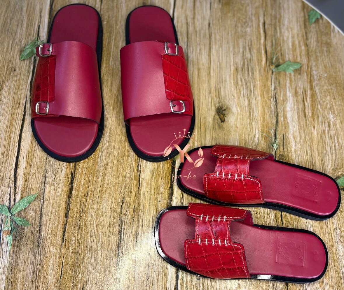 Sandales rouges élégantes