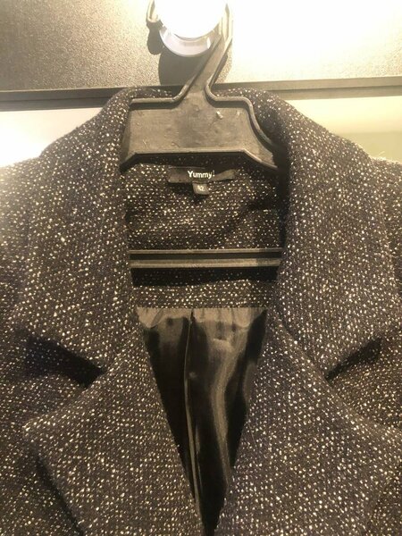 Пальто локального бренда Yummy. Надела 2-3 раза.