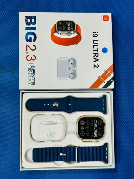 19 Super Big ultra watch and earpod.
