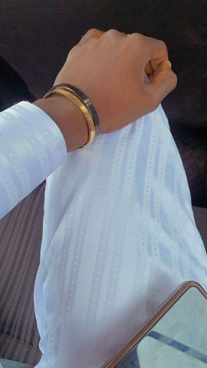 Bracelet en acier inoxydable élégant