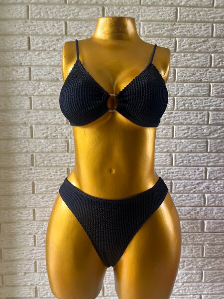 Bikini noir texturé élégant
