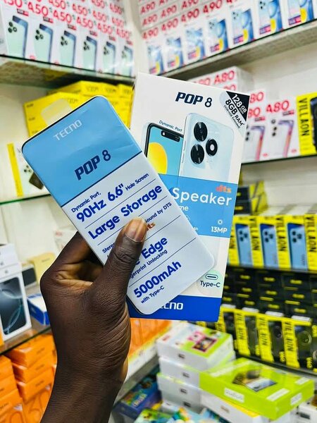 Smartphone Tecno Pop 8 6.6''