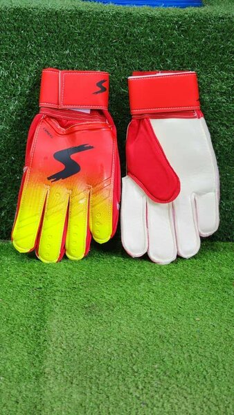 Goalkeeper Gloves