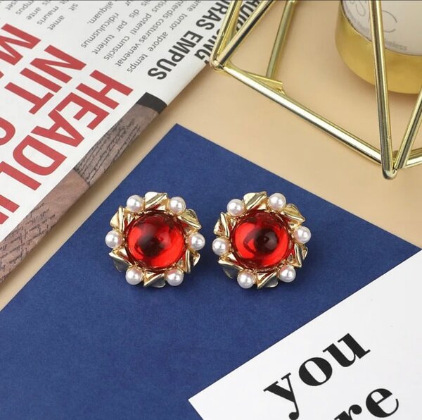 Elegant Red Pearl Earrings