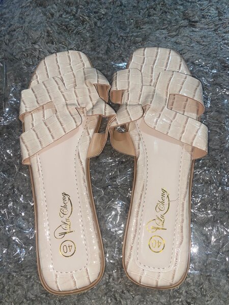 Sandales tendance confortable