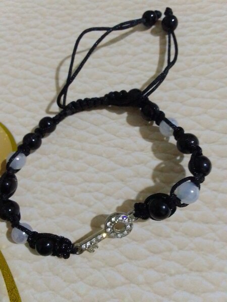 Bracelet macramé avec clé