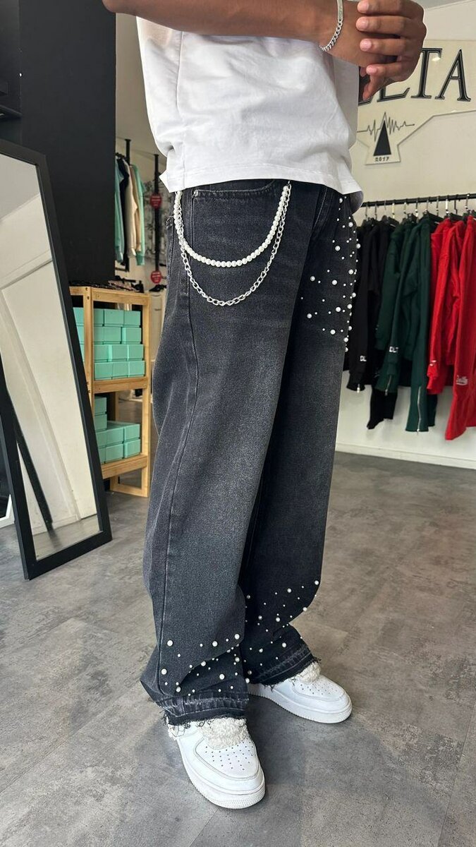 Men's Distressed Denim Jeans