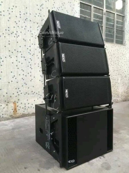 Baffle Line + ampli Nexo