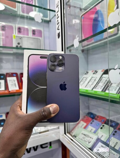 iPhone 14 Pro Max gris