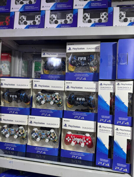 Sony PS4 DualShock Controllers