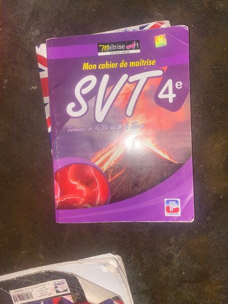 Livre Éducatif 4e Collection