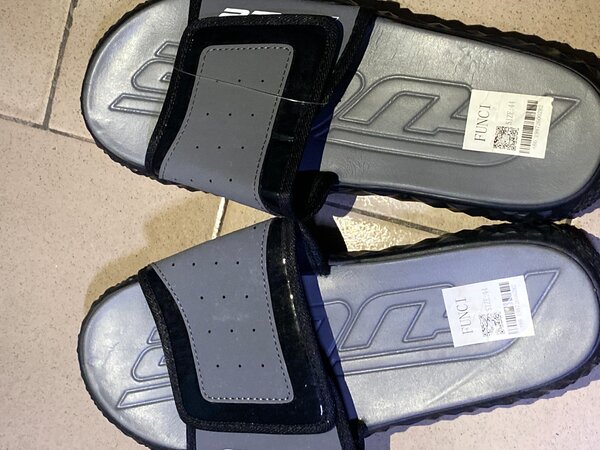 Sandales de sport unisexes