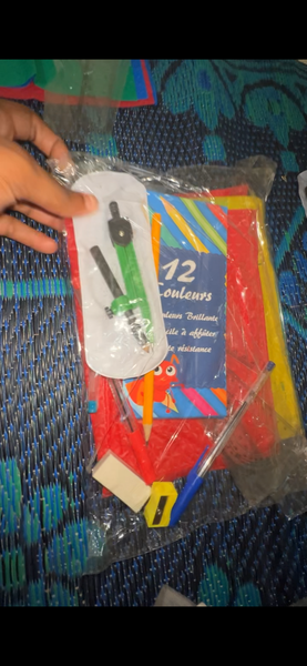 Set de Papeterie Éducative