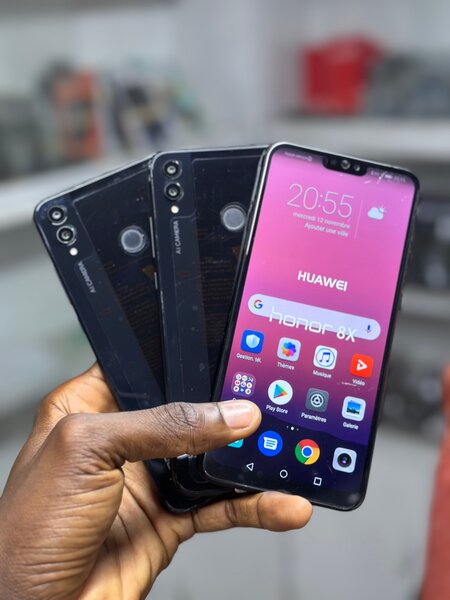 HUAWEI HONOR 8X (256Gb)