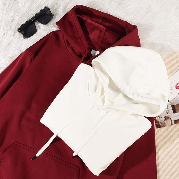 Hoodies and sweatshirts