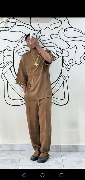 Tenue décontractée marron