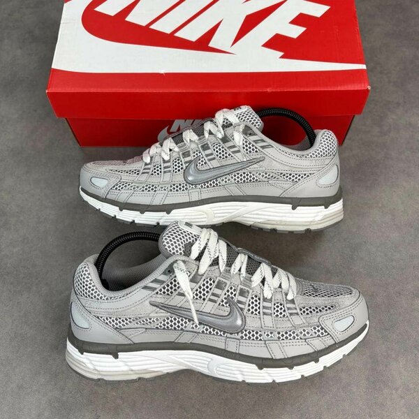 Baskets Nike grises tendance