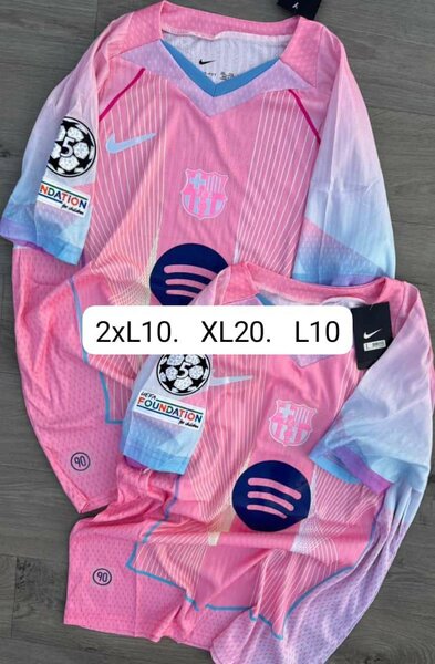 Maillot de football rose Nike