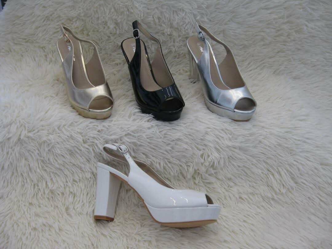 Sandales à talons élégantes