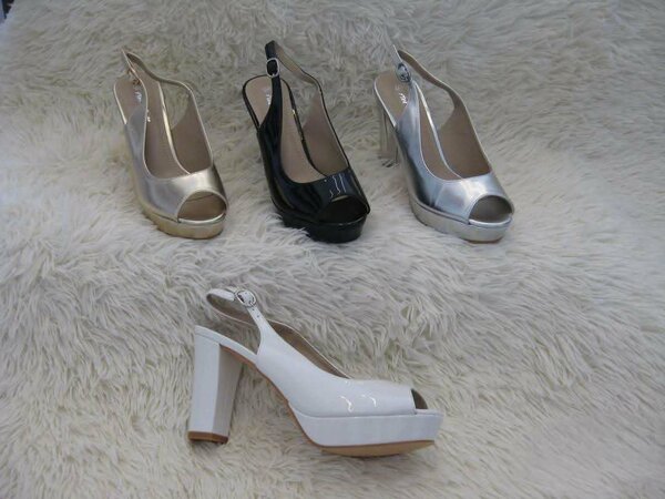 Sandales à talons élégantes