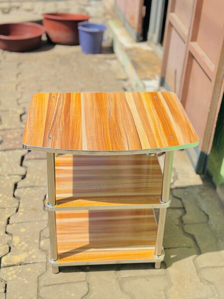 Table basse moderne bois