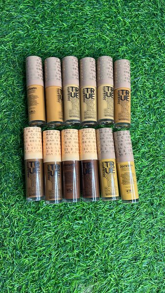 TRUE Liquid Eyeshadow - 8 Shades