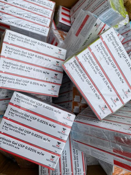 Tretinoin gel and cream