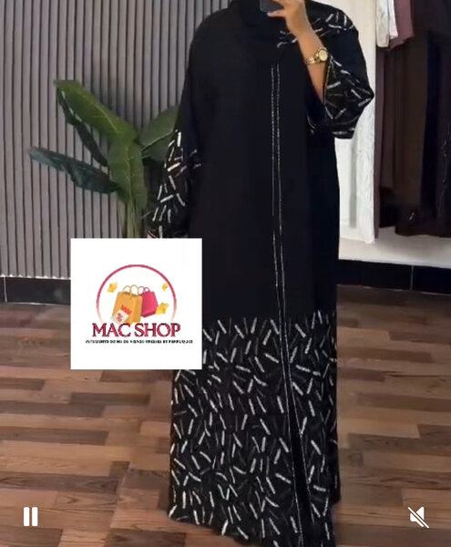 Abaya noire moderne pour femmes