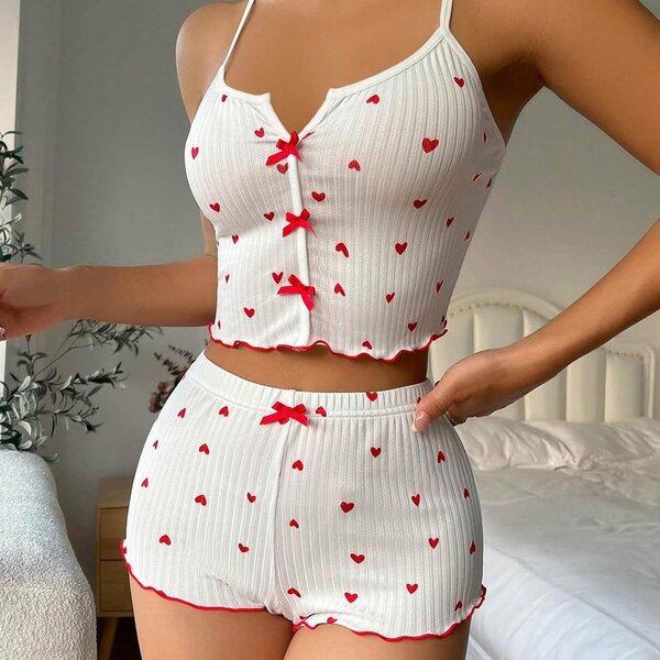 Pyjama court à motifs cœurs