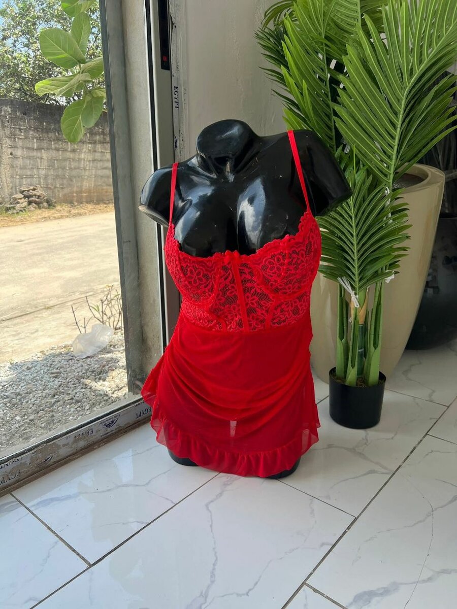 Nuisette en dentelle sexy