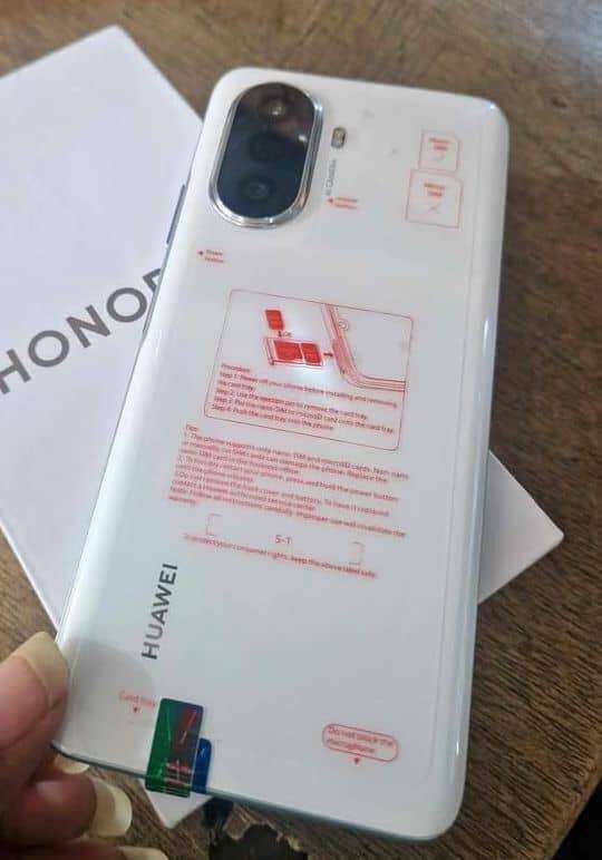 Smartphone Honor Y70 128GB