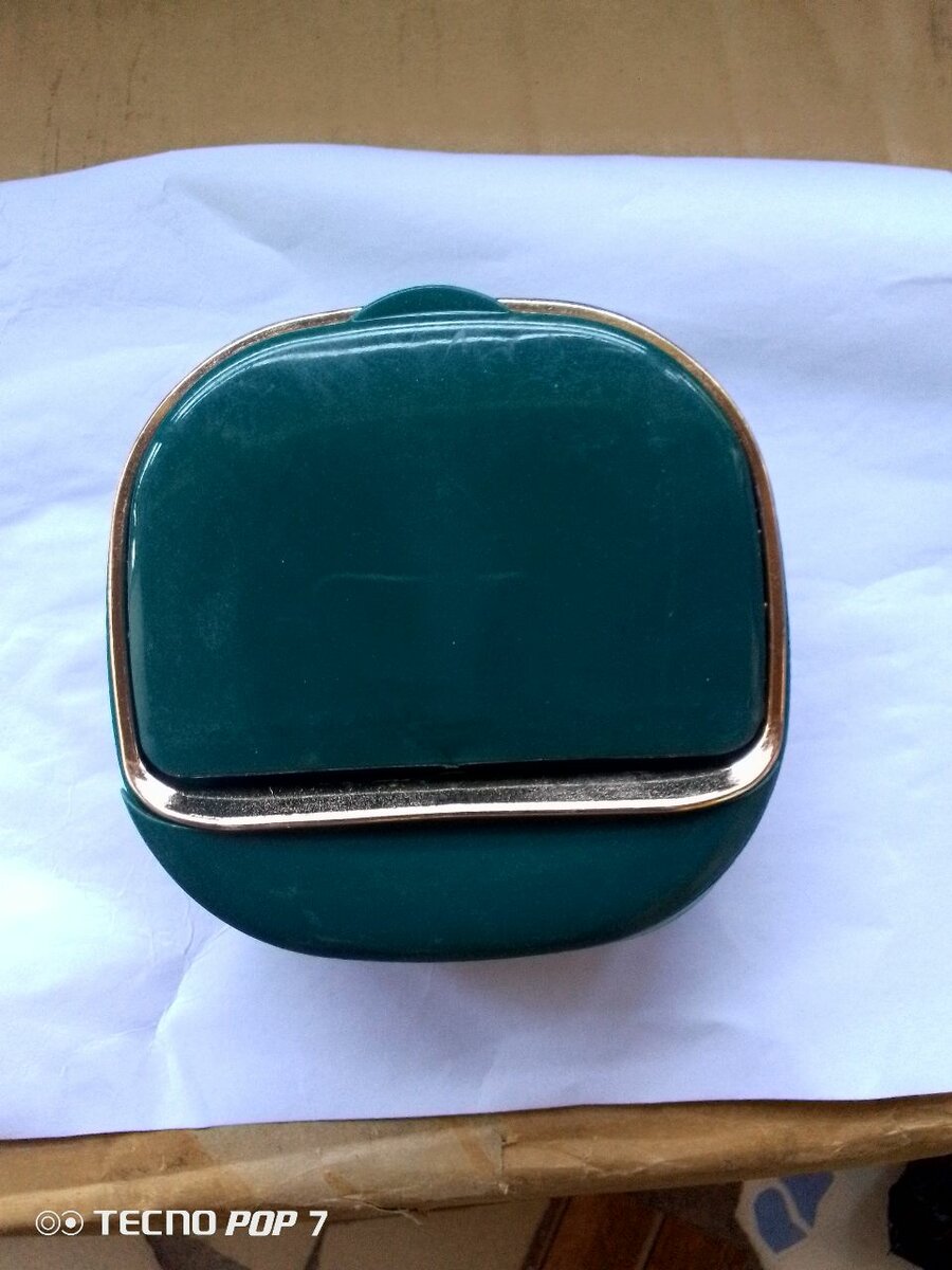 Distributeur de savon mural