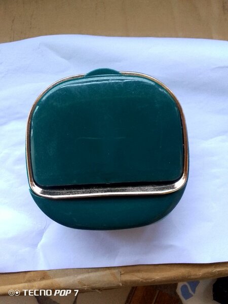 Distributeur de savon mural